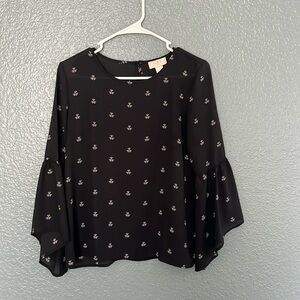 Ann Taylor//  Bell sleeve Blouse •size small petite •sheer